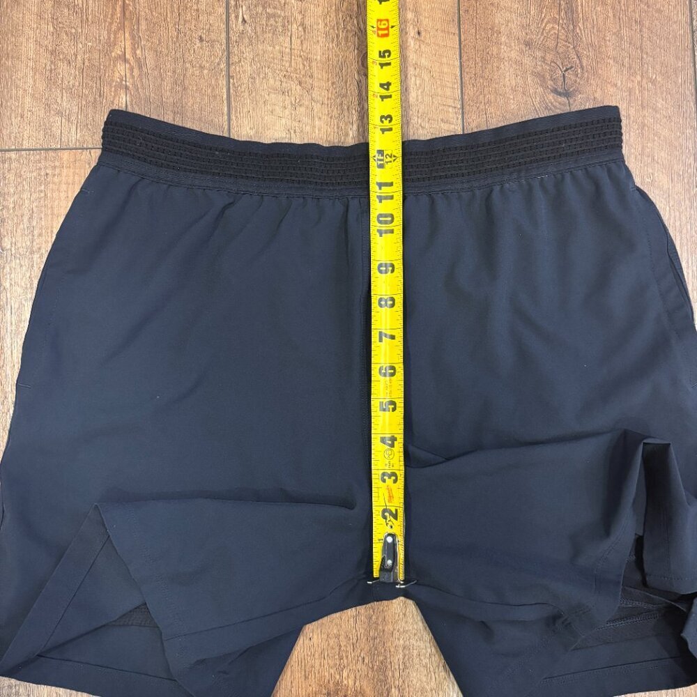Fabletics Shorts Mens Large Navy Blue 6” Fundamental Liner Gym Performance - Picture 8 of 9